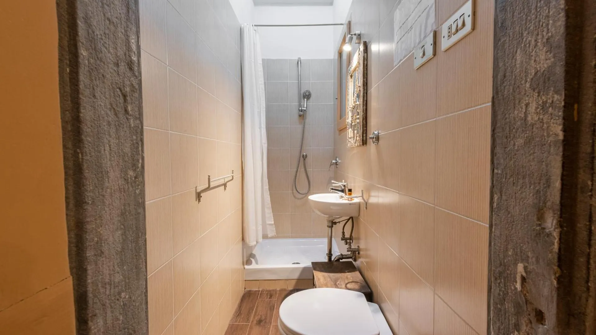 Santa Croce Retreat By Mmega Apartment Florence